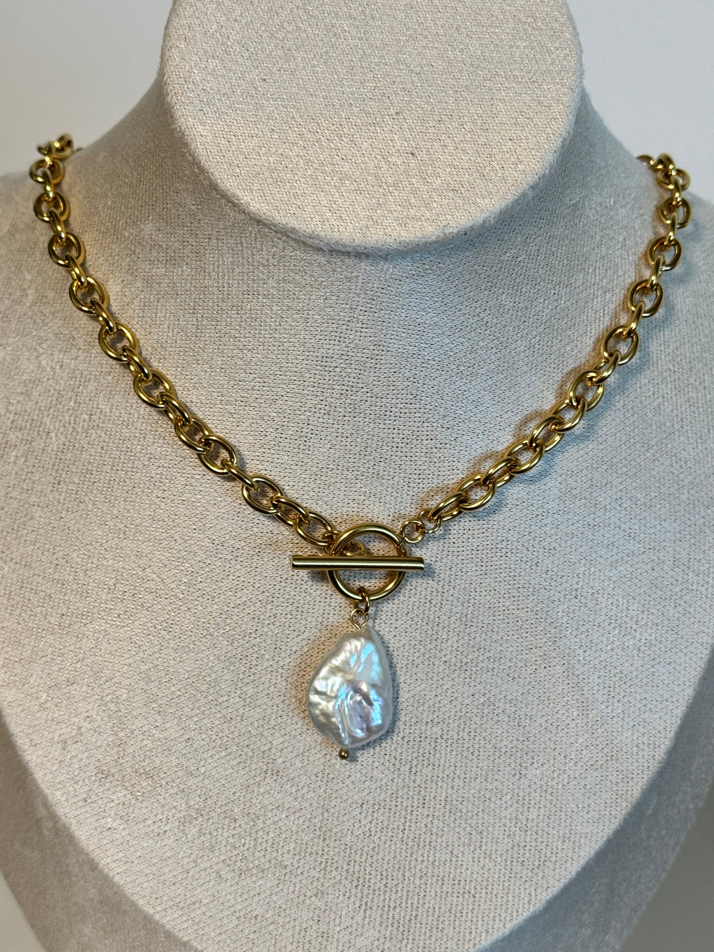 The Grace Pearl Necklace